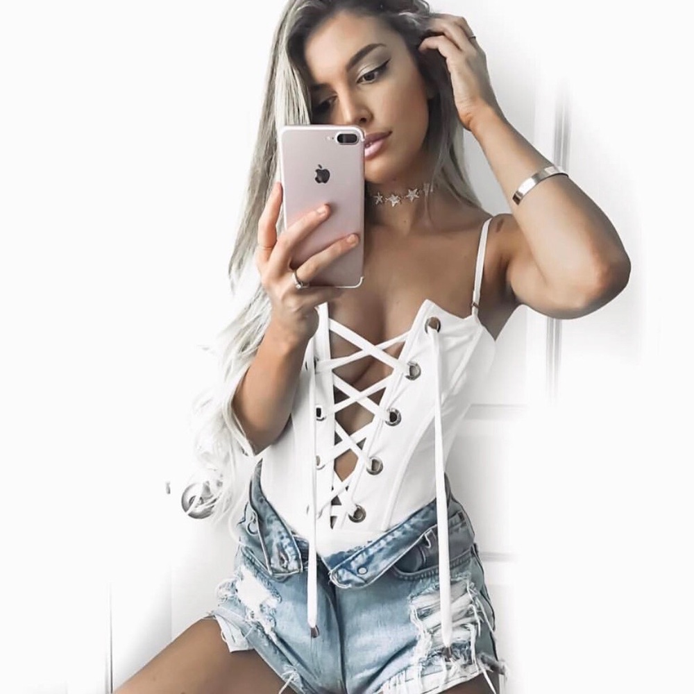 BOUTIQUE • BODYSUIT